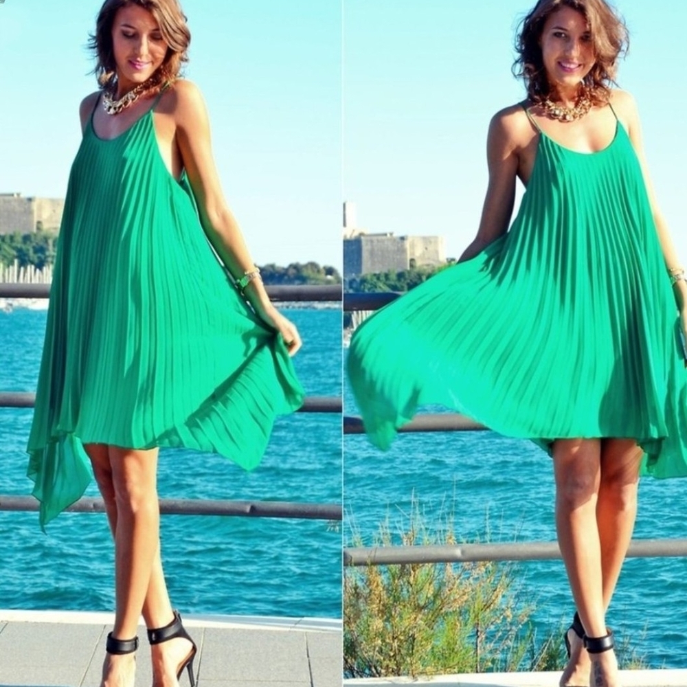 H&M Green Asymmetrical Sundress Sleeveless